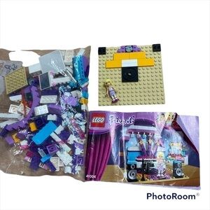 Legos Stephanie’s Rehearsal Stage 41004 Building Block Play Set W/ Manual